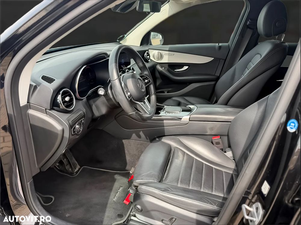 Mercedes-Benz GLC 300 de 4Matic 9G-TRONIC Avantgarde Advanced - 12