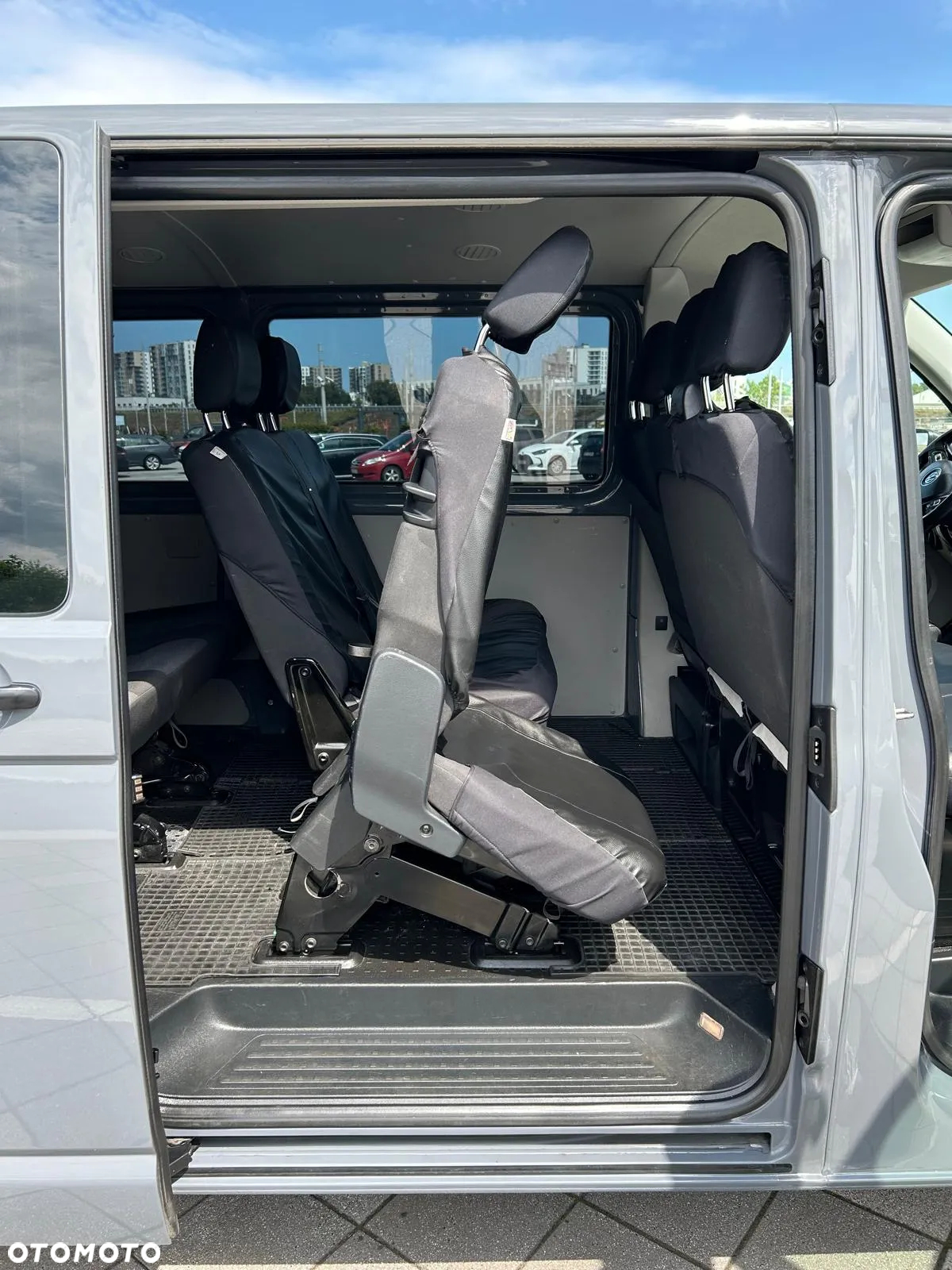 Volkswagen Transporter - 18