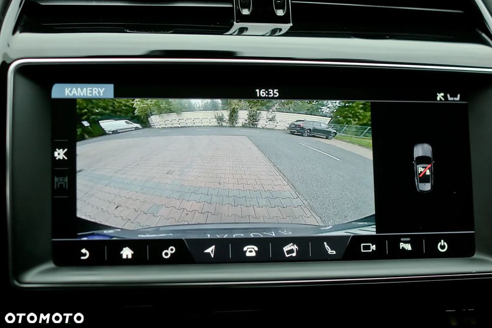 Jaguar F-Pace 2.0 i4P AWD Prestige - 17