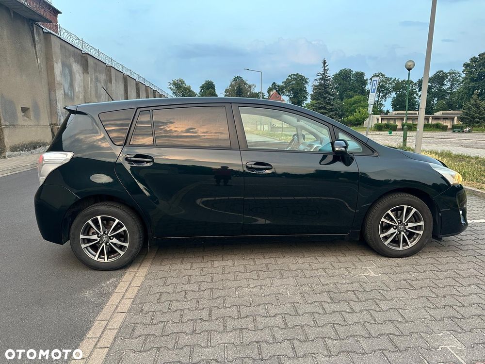 Toyota Verso - 11
