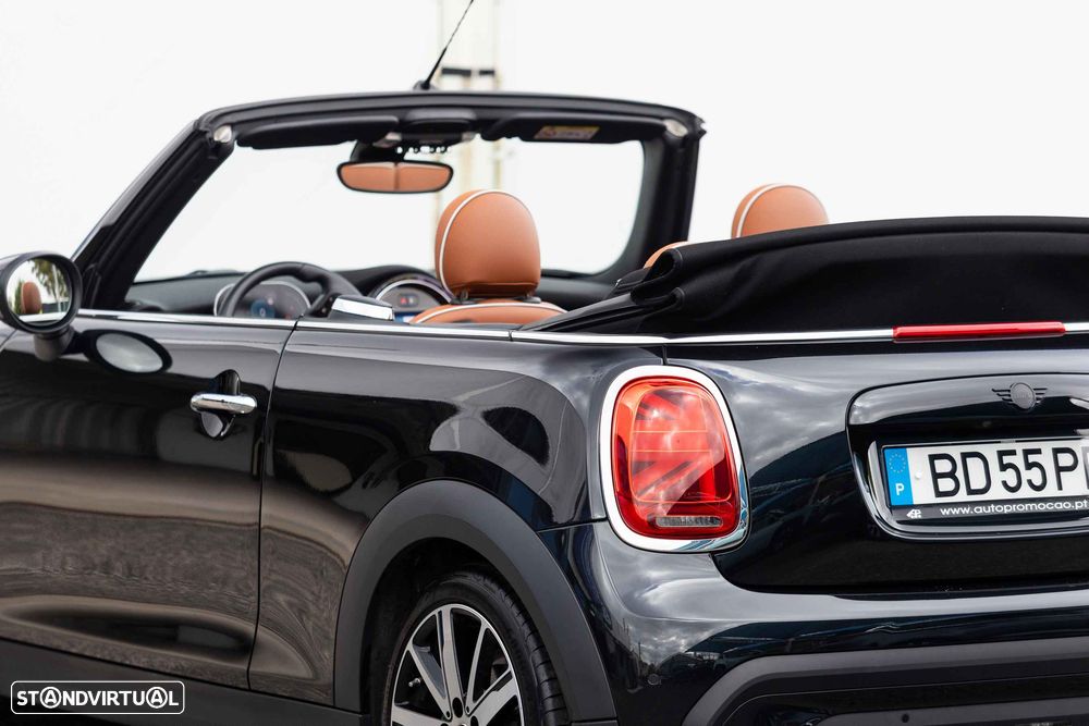 MINI Cabrio Cooper Premium Extra Classic Auto - 13