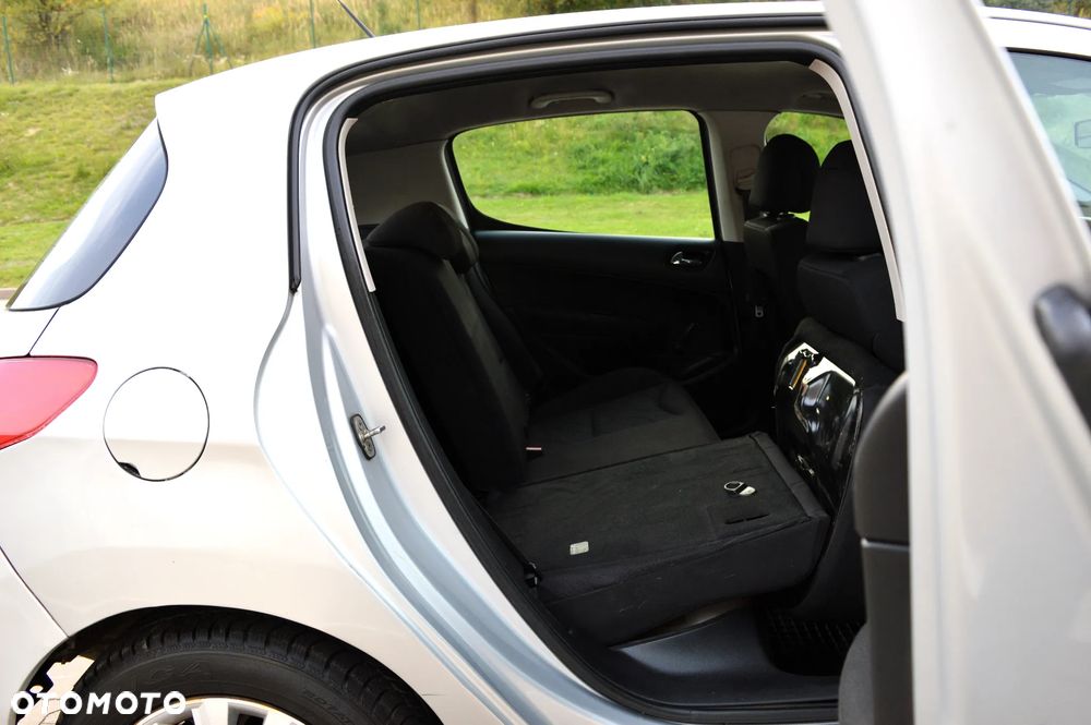 Peugeot 308 1.6 HDi Premium - 13