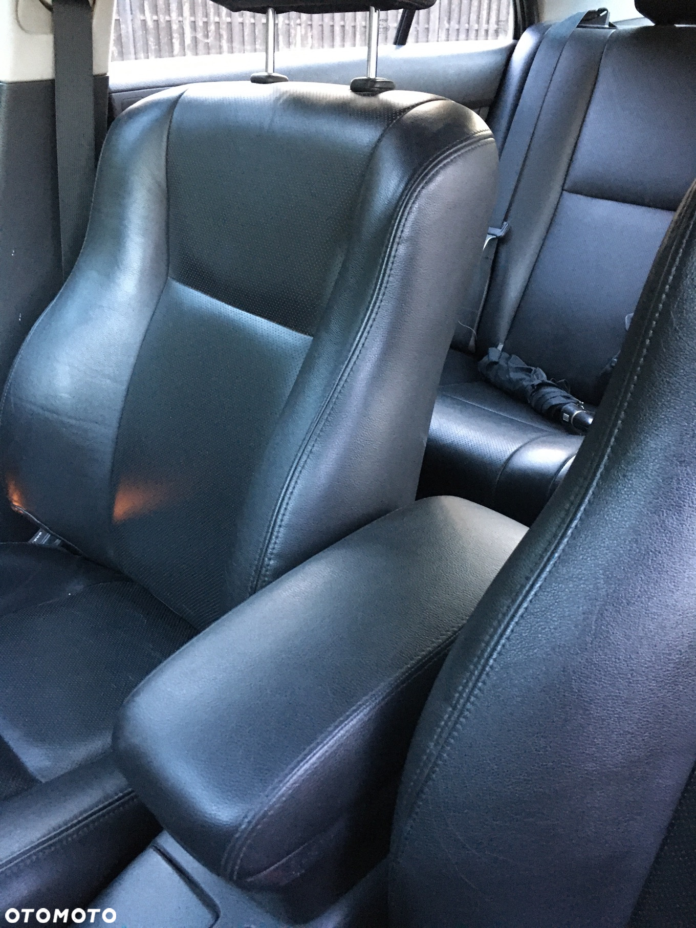 Toyota Avensis 2.0 VVT-i Prestige Premium - 9