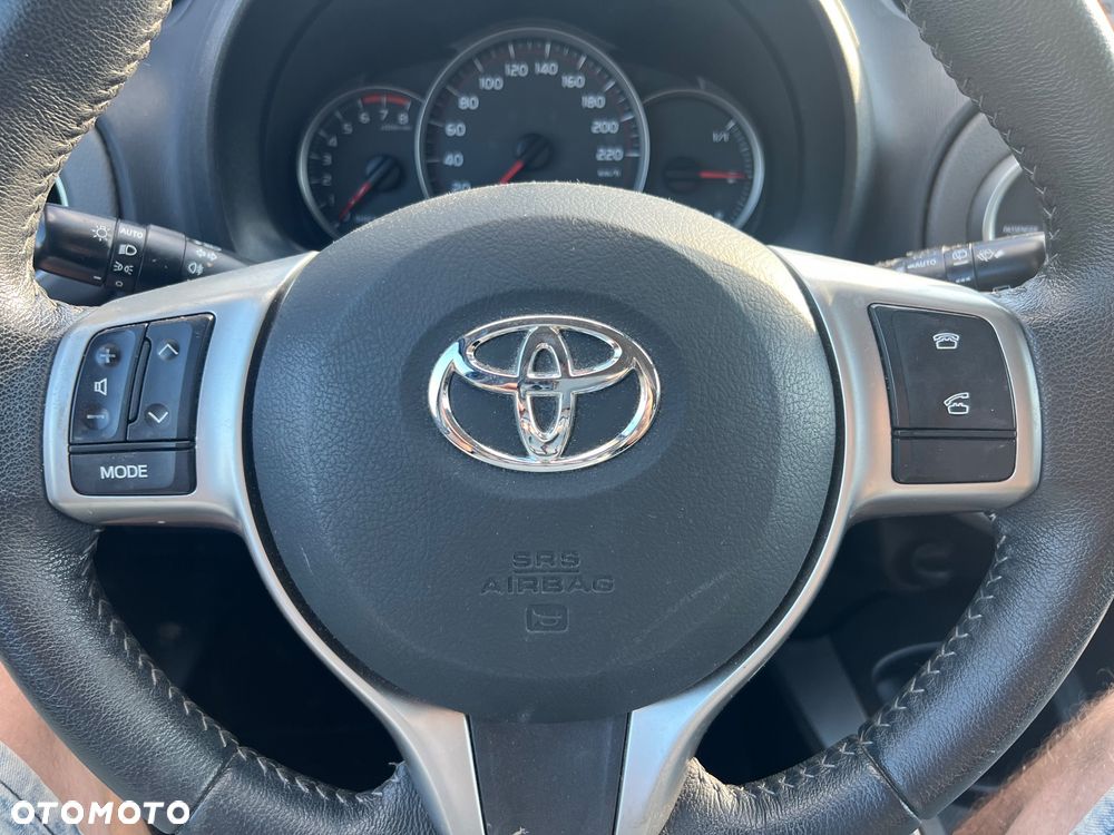 Toyota Yaris 1.0 VVT-i Comfort - 10