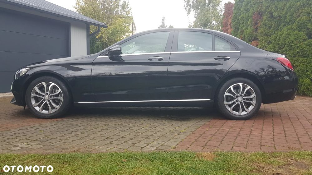 Mercedes-Benz Klasa C 300 7G-TRONIC Avantgarde - 7