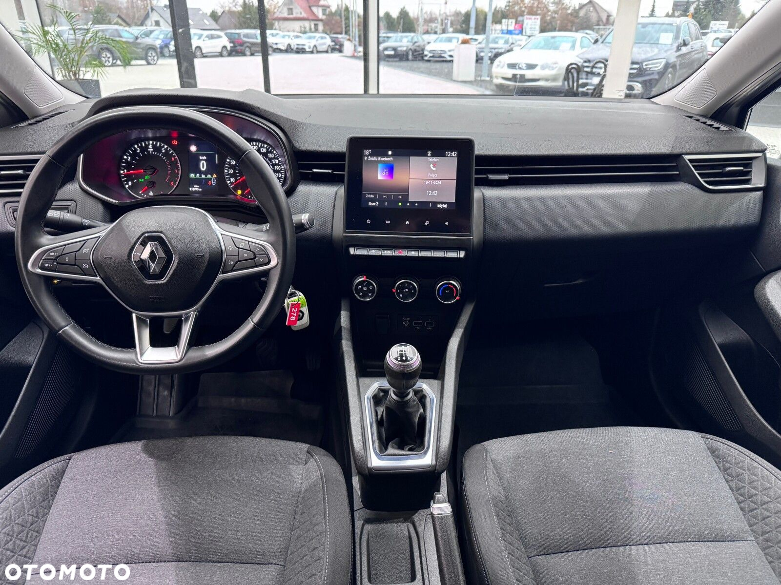 Renault Clio - 15