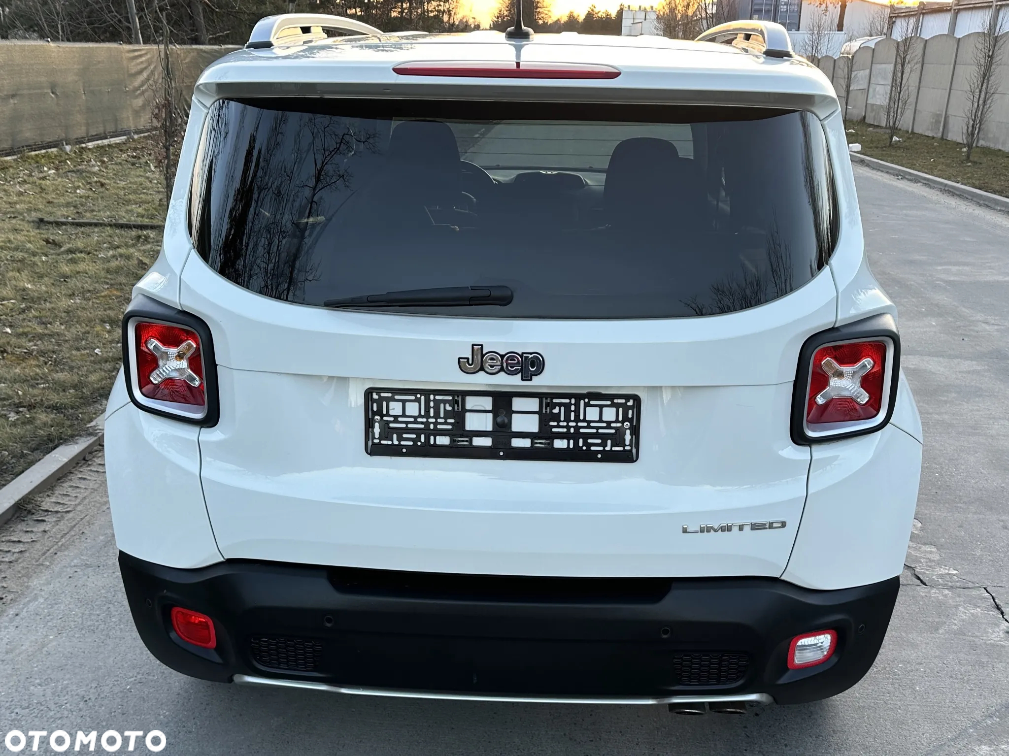 Jeep Renegade 1.4 MultiAir Limited FWD S&S - 7