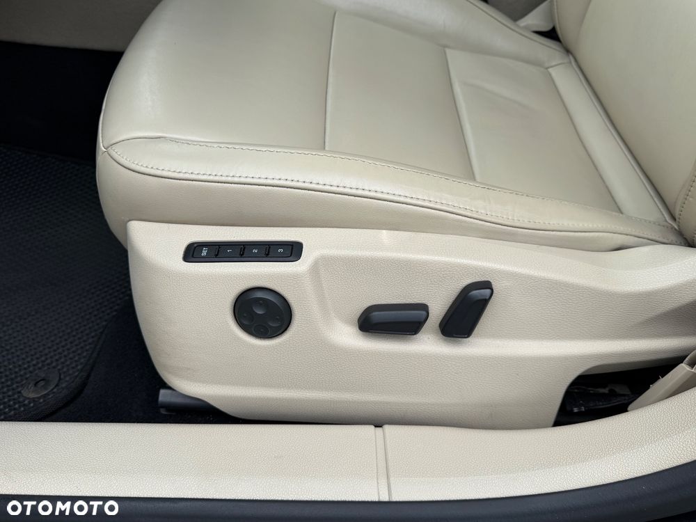 Skoda Superb 3.6 FSI 4x4 L&K DSG - 25