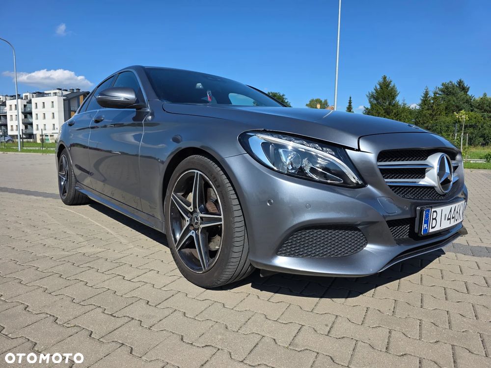 Mercedes-Benz Klasa C 180 9G-TRONIC AMG Line - 20