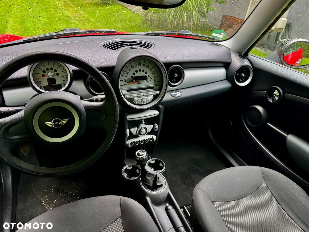 MINI ONE Standard - 8