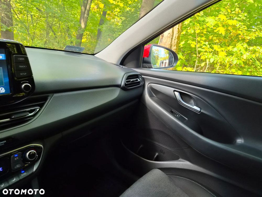 Hyundai i30 1.6 D Comfort - 7