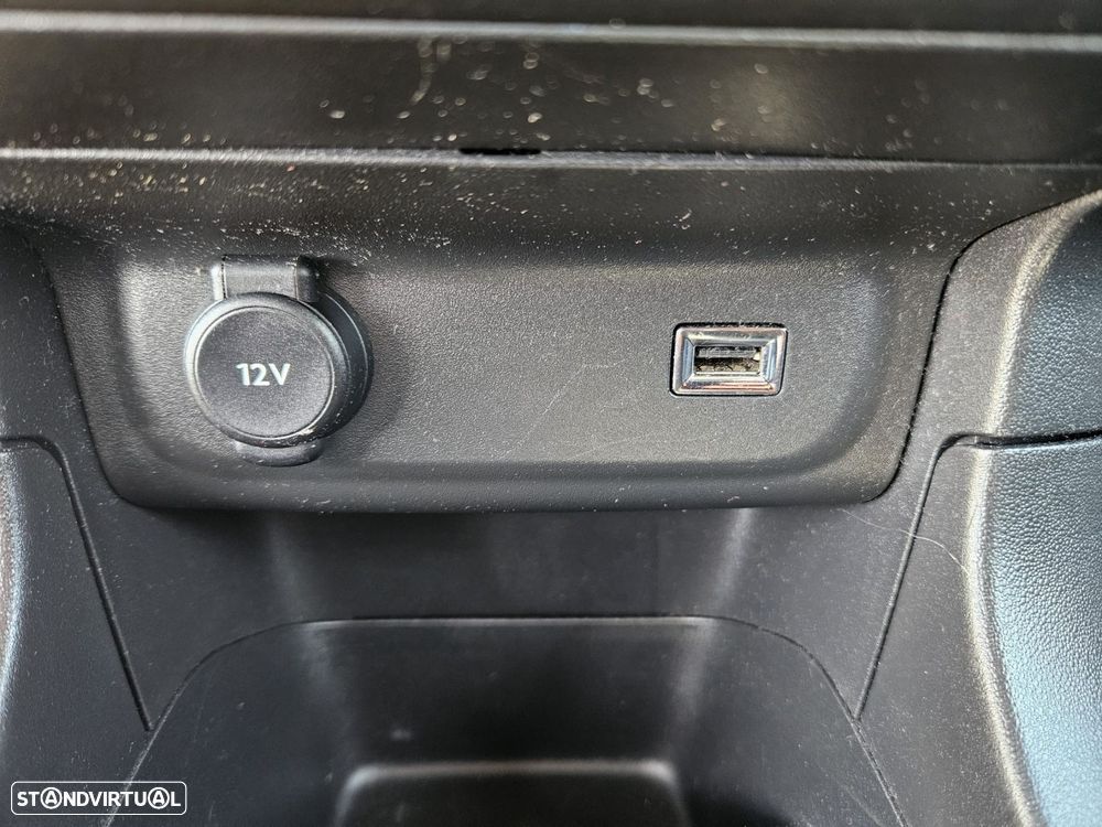 Citroën C3 1.2 PureTech Shine - 40