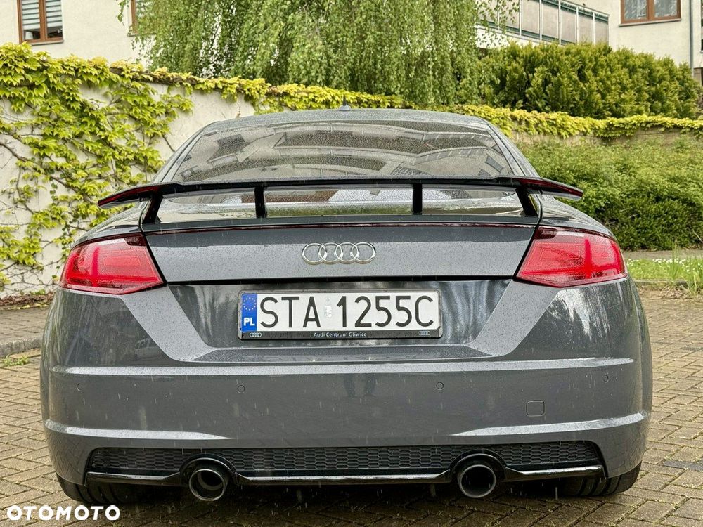 Audi TT Coupé - 15