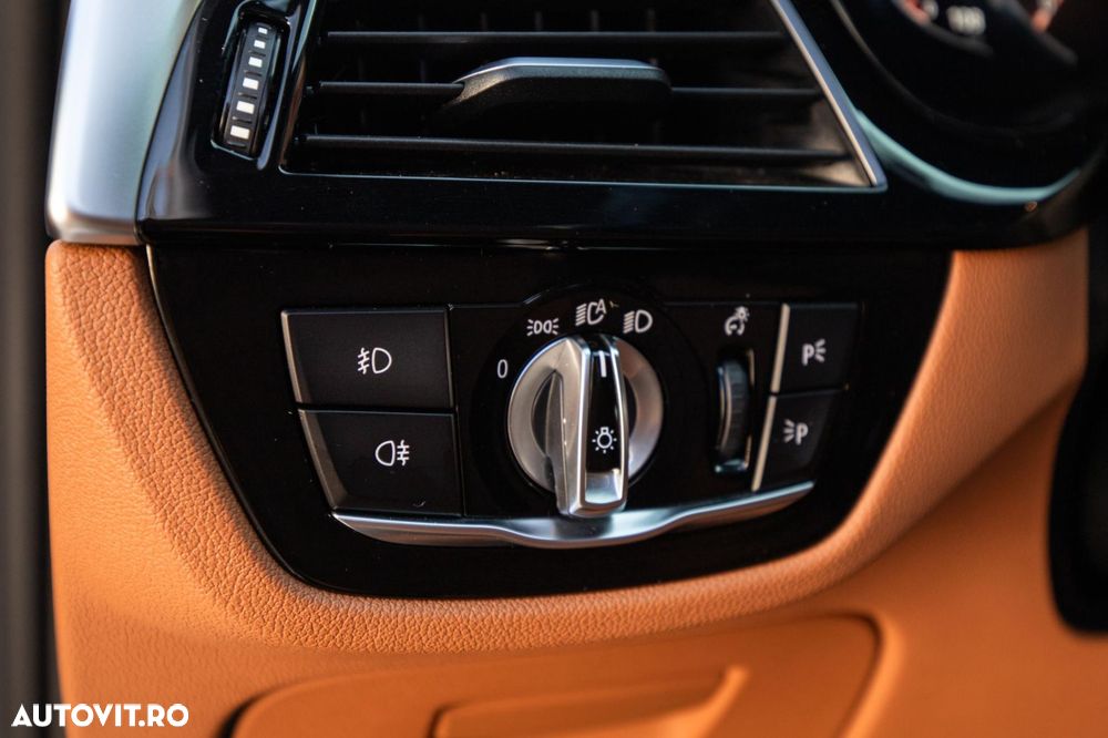 BMW Seria 5 - 24