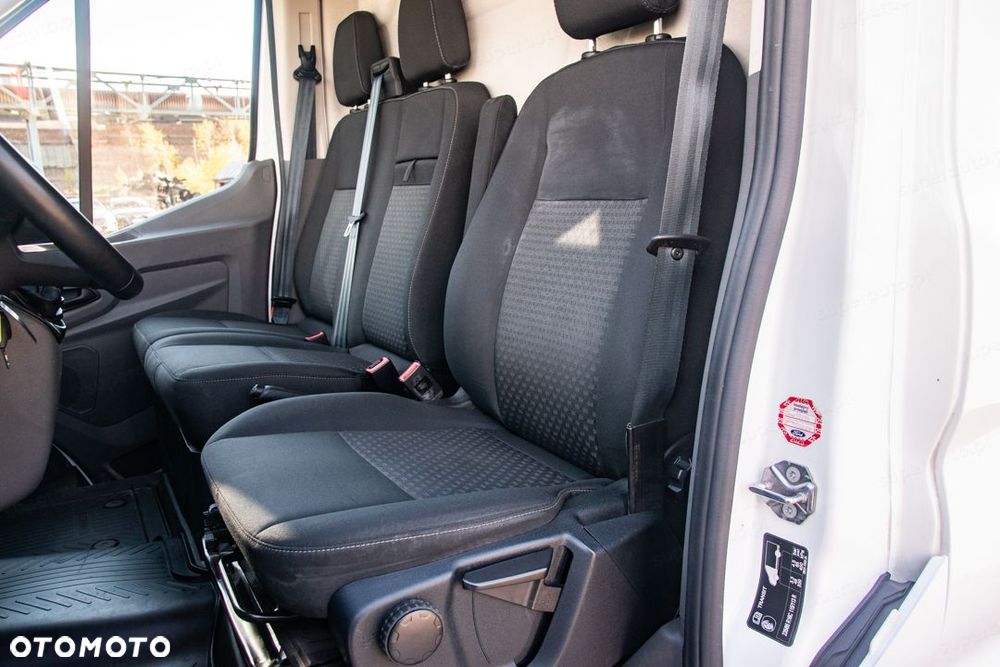 Ford Transit 350 L3H2 Trend 2.0 130KM - 17