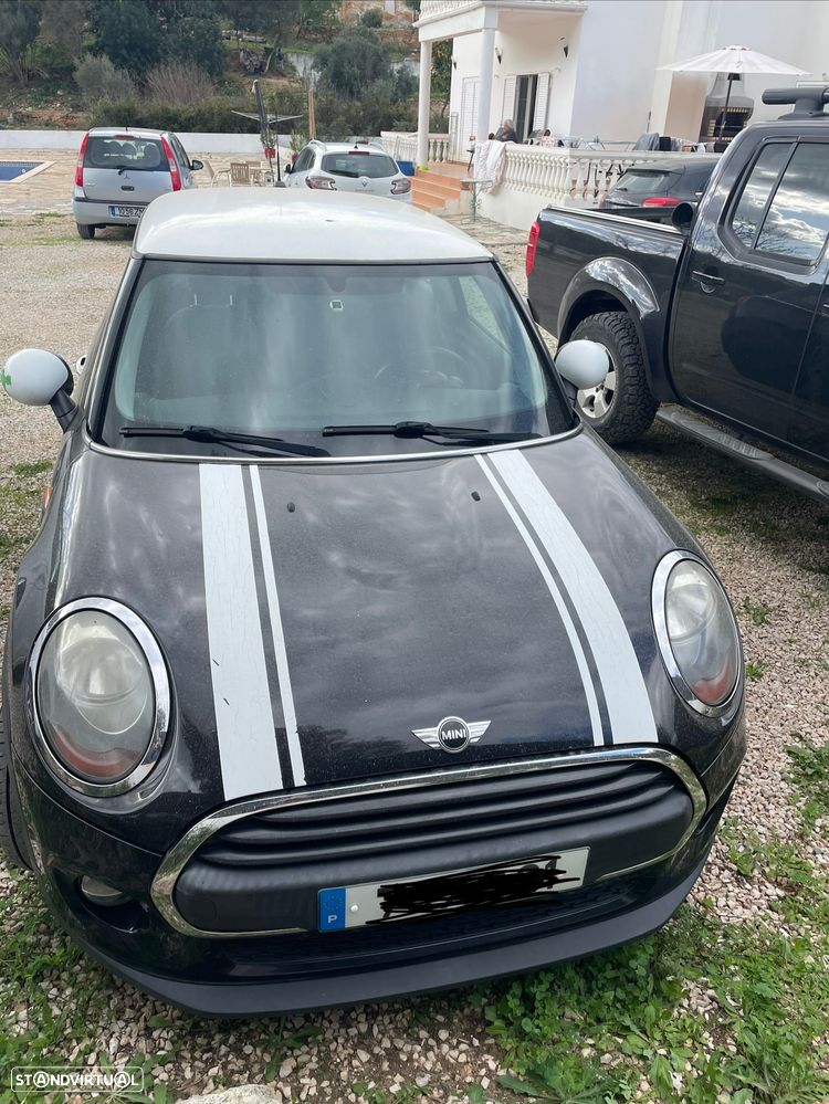 MINI 3 Portas One D Blackyard - 3