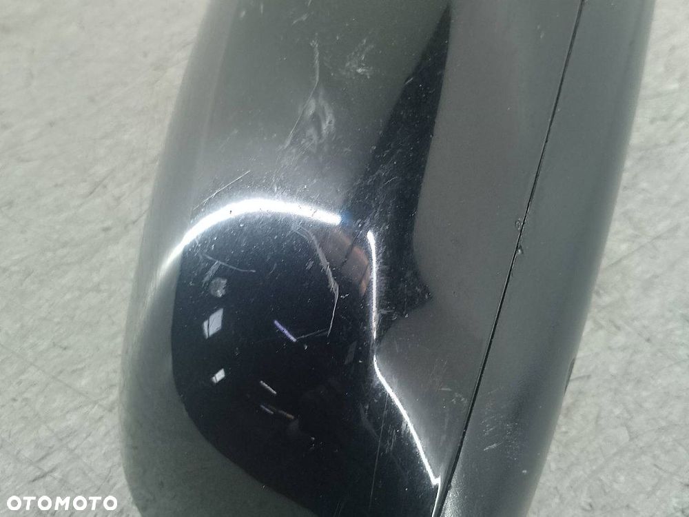 LUSTERKO PRAWE AUDI A4 B6 LY9B - 5