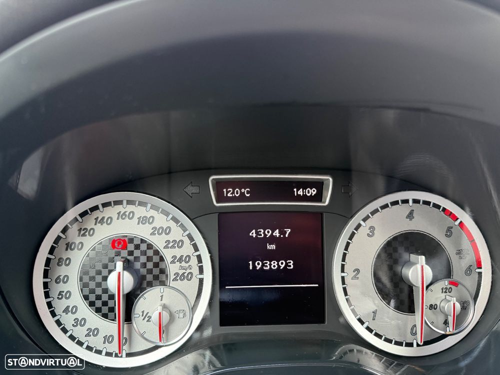 Mercedes-Benz A 180 CDI (BlueEFFICIENCY) - 7