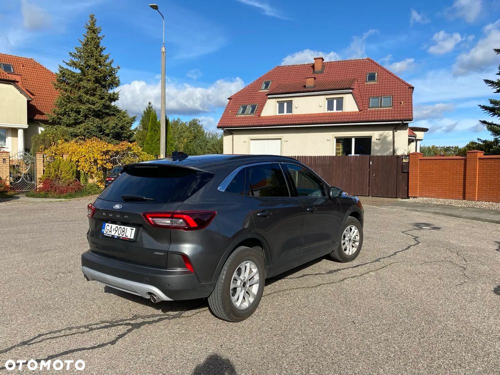 Ford Kuga 2.5 FHEV FWD Titanium eCVT - 3