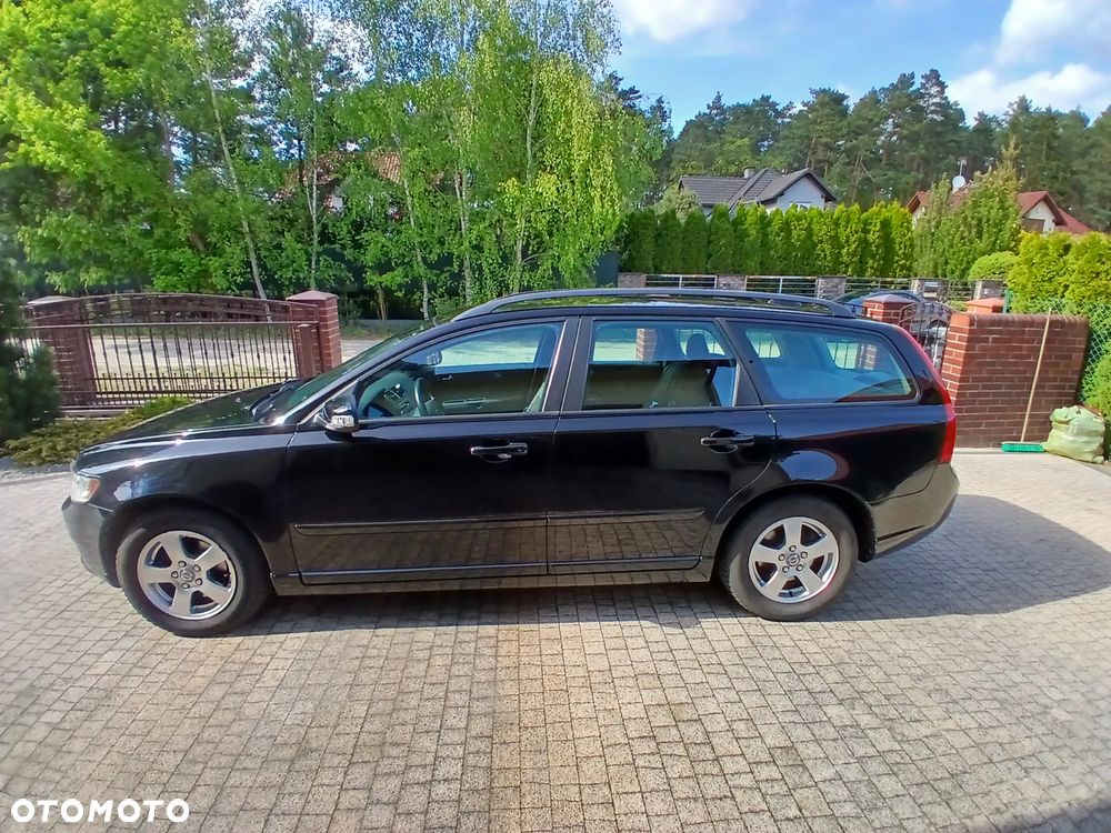 Volvo V50 1.6D Momentum - 3