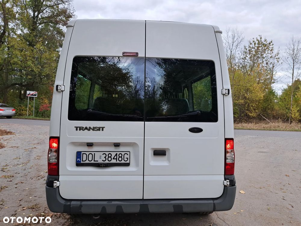 Ford Transit - 17