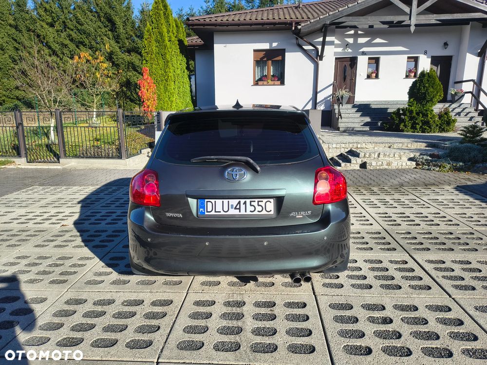 Toyota Auris 1.6 VVT-i Luna - 2