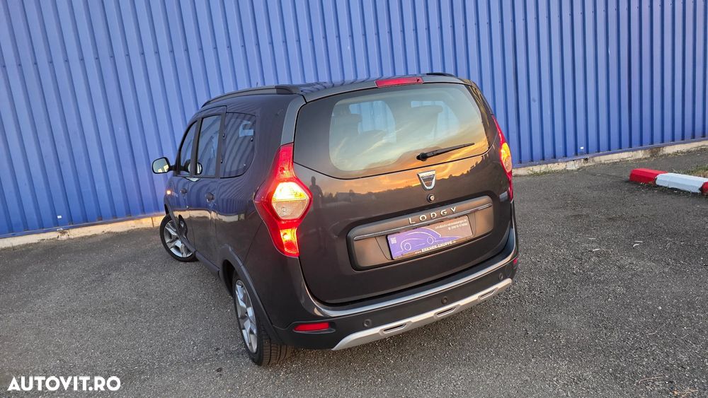 Dacia Lodgy Blue dCi 115 (7-Sitzer) Stepway - 9