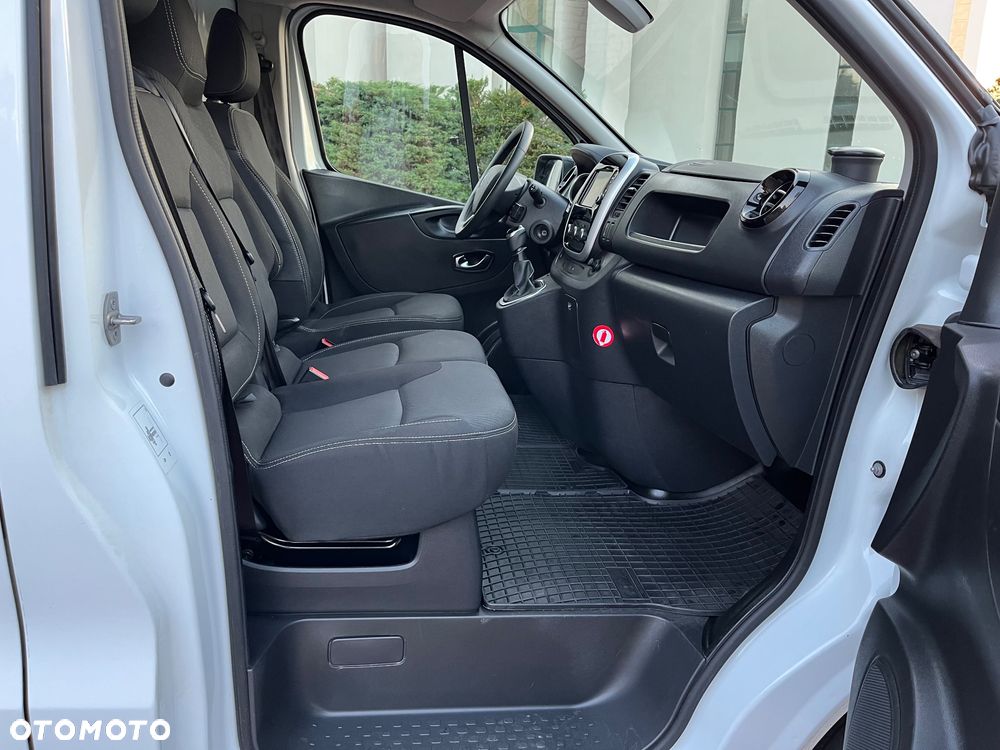 Renault Trafic - 9