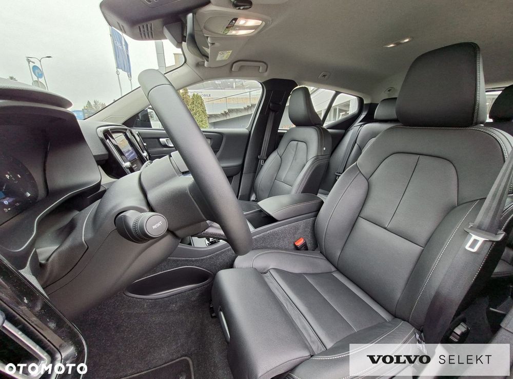 Volvo XC 40 - 9