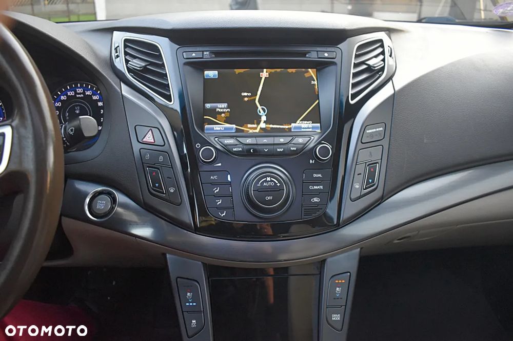 Hyundai i40 2.0 Automatik Premium - 37