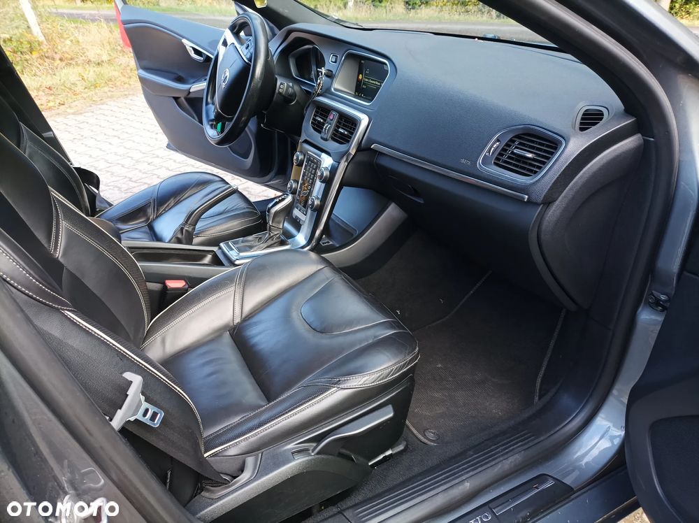 Volvo V40 - 8