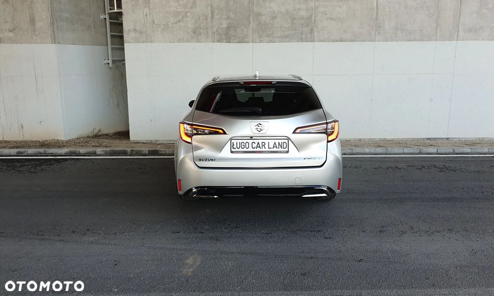 Suzuki Swace 1.8 Hybrid CVT Comfort+ - 11