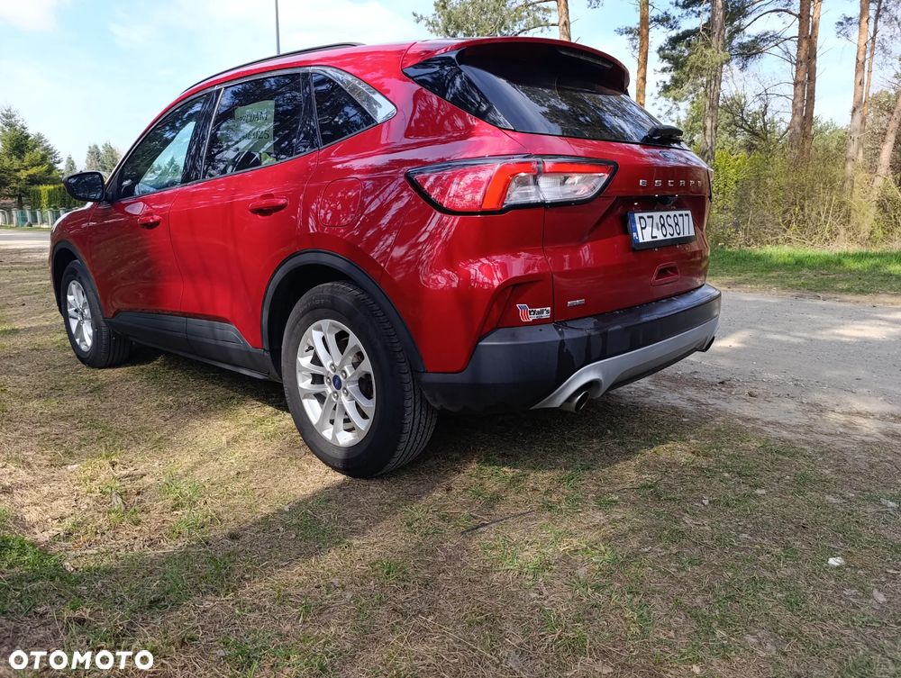 Ford Kuga 1.5 EcoBoost SOUND EDITION - 6