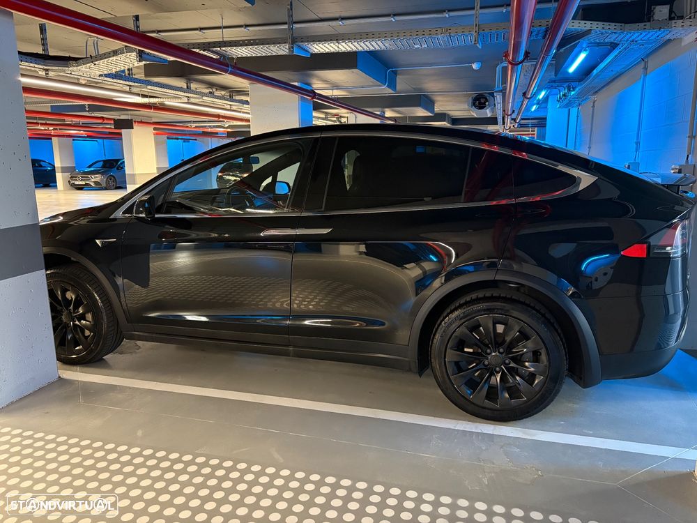 Tesla Model X 100D - 1