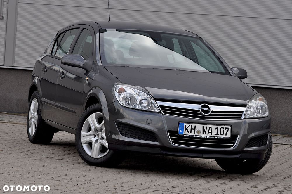 Opel Astra 1.6 Easytronic Edition - 1