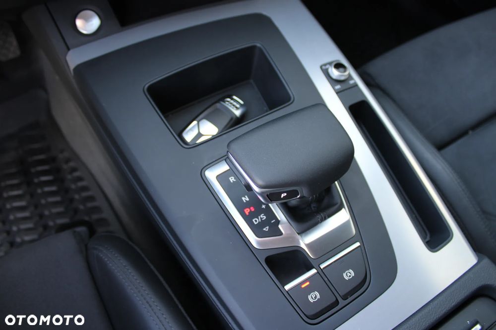 Audi Q5 Sportback 40 TDI mHEV Quattro S Line S tronic - 23