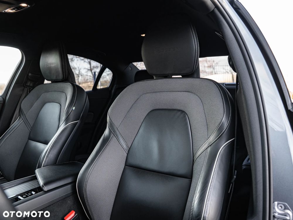 Volvo S60 T4 Geartronic RDesign - 24