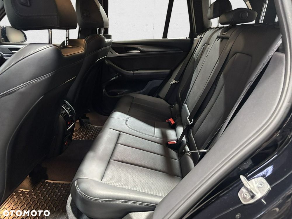 BMW X3 - 22