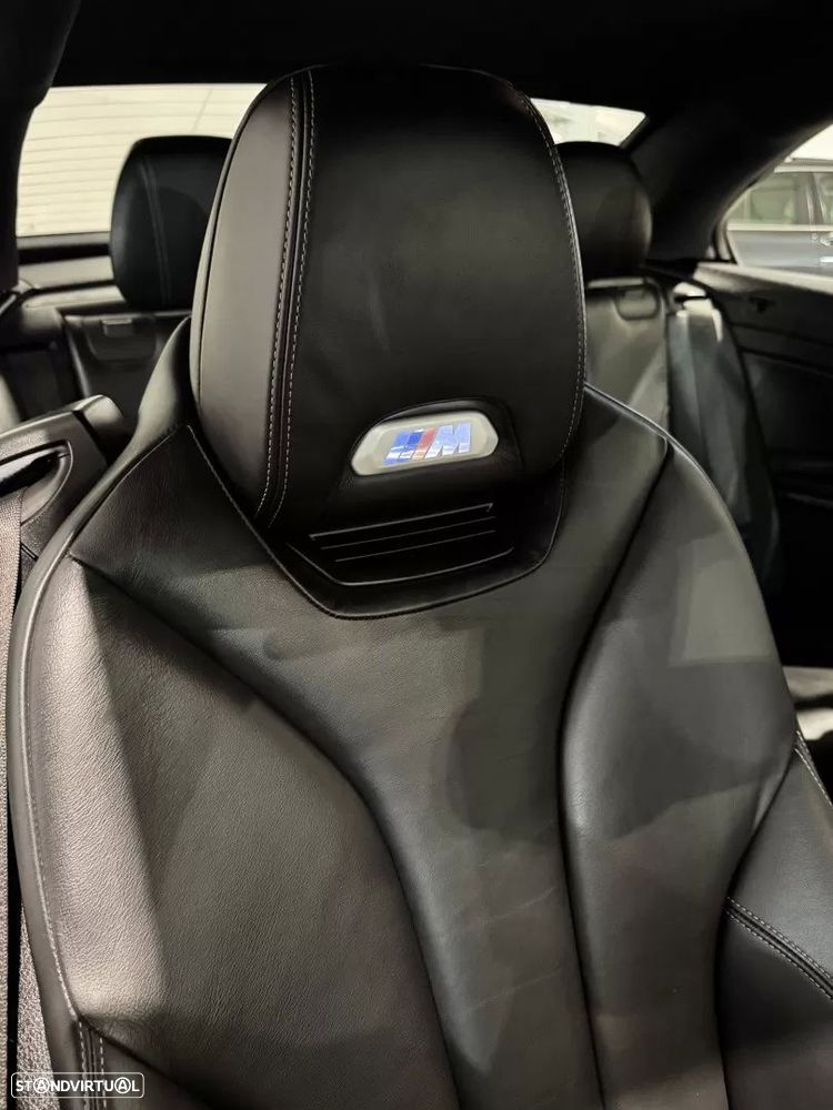 BMW M4 Auto - 23