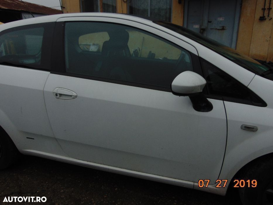Usa Fiat Grande Punto 2005-2012 usi stanga dreapta dezmmebrez Punto - 1