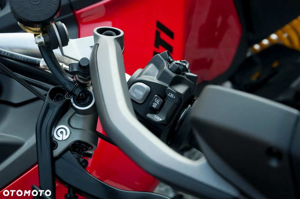 Ducati Multistrada - 25