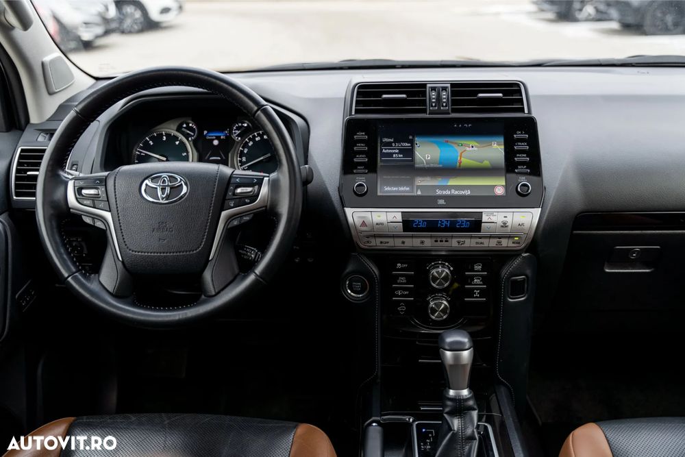 Toyota Land Cruiser 2.8l D-4D 204 CP A/T 7 locuri Luxury AVS Black - 16