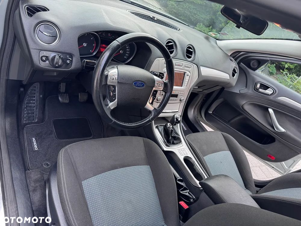 Ford Mondeo - 3