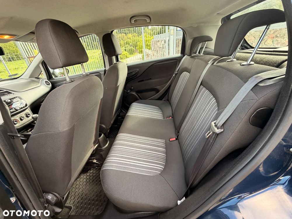 Fiat Punto Evo 1.4 8V Estiva Blue&Me - 11