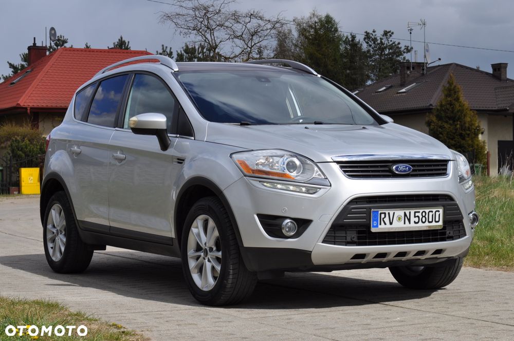 Ford Kuga 2.0 TDCi 4x4 Titanium - 4