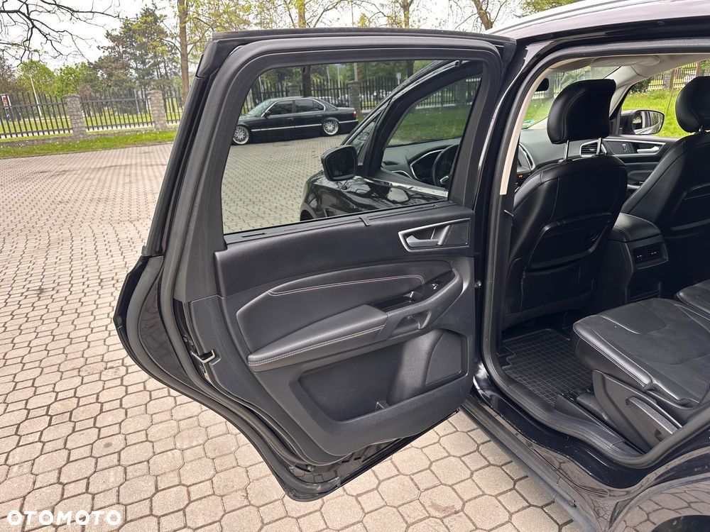 Ford S-Max 2.0 EcoBlue 4WD Titanium - 19