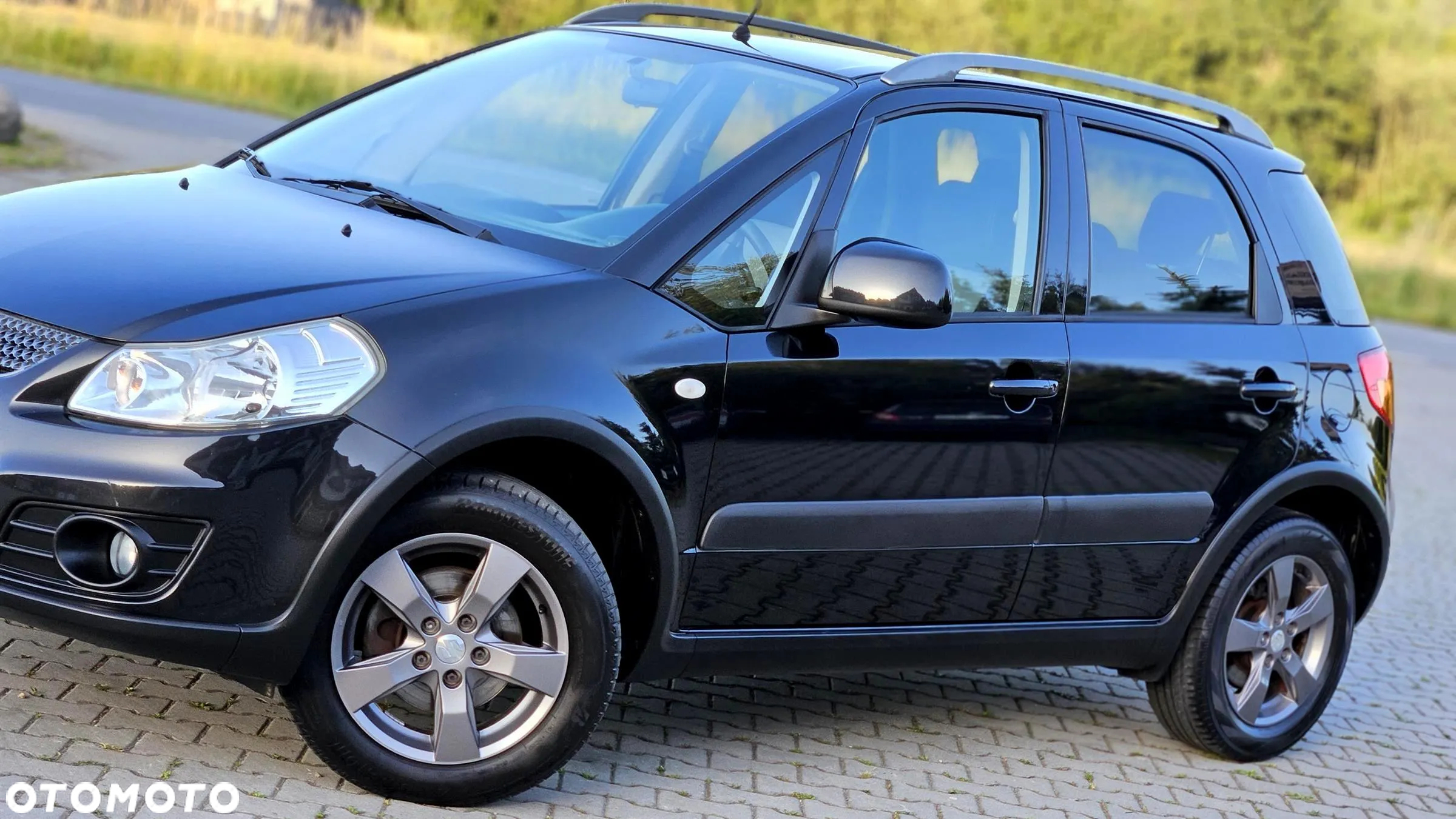 Suzuki SX4 1.6 Premium - 21