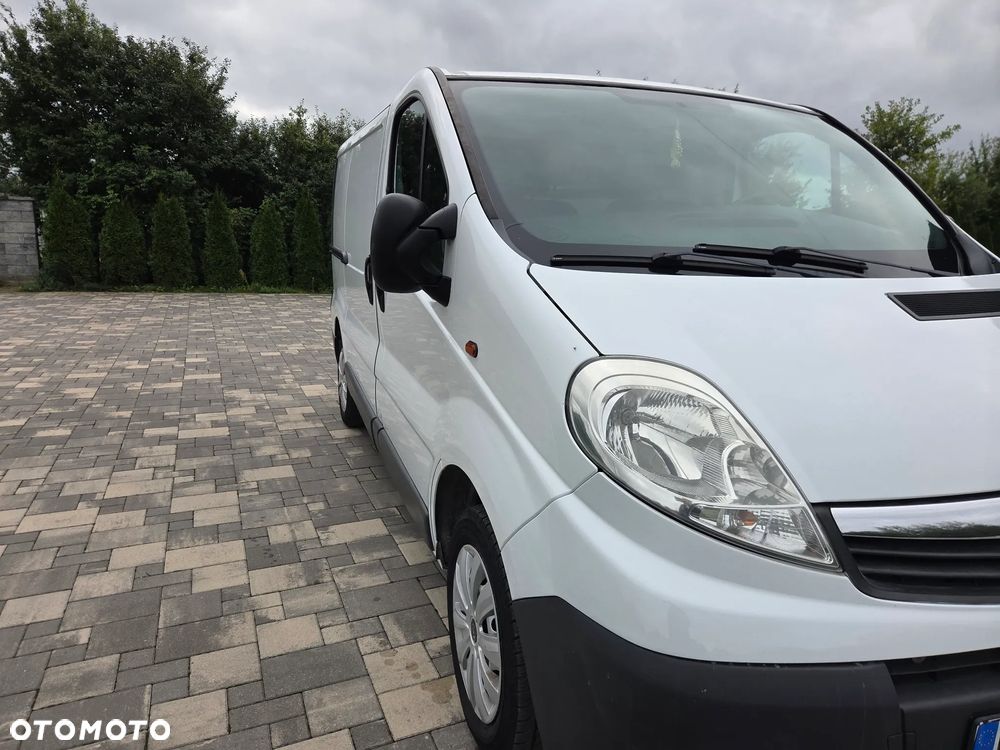 Opel VIVARO - 18