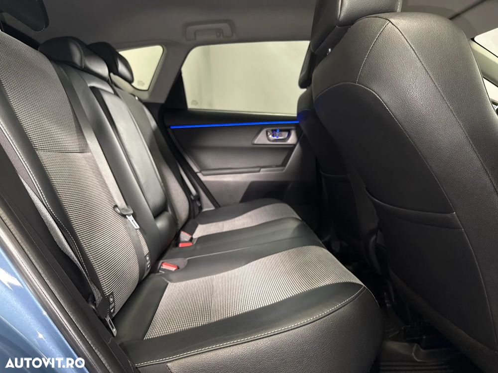 Toyota Auris - 13