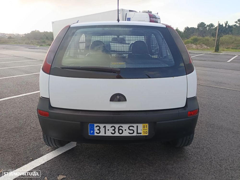 Opel Corsa 1.7 DTi - 4